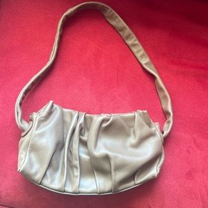 Gorgeous Elleme purse